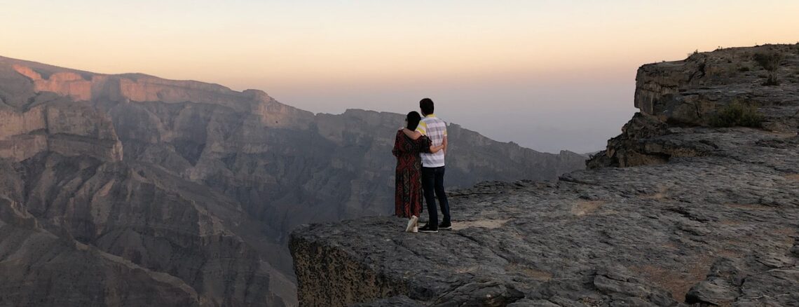 Bei Sonnenuntergang auf dem Jebel Shams, Oman